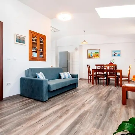 By The Sea - 17935 Apartment *